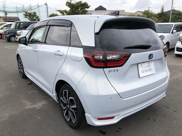 フィット ｅ：ＨＥＶネス　純正ナビ　前後ドラレコ　ＬＥＤ　アルミホイール　禁煙車　ワンオーナー　衝突軽減　Ｒカメ　パーキングセンサー　サイドカーテンエアバック　地デジ　ＵＳＢ　オートエアコン　ＤＶＤ　スマキー　エアバッグ（38枚目）