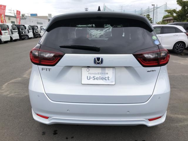 フィット ｅ：ＨＥＶネス　純正ナビ　前後ドラレコ　ＬＥＤ　アルミホイール　禁煙車　ワンオーナー　衝突軽減　Ｒカメ　パーキングセンサー　サイドカーテンエアバック　地デジ　ＵＳＢ　オートエアコン　ＤＶＤ　スマキー　エアバッグ（39枚目）