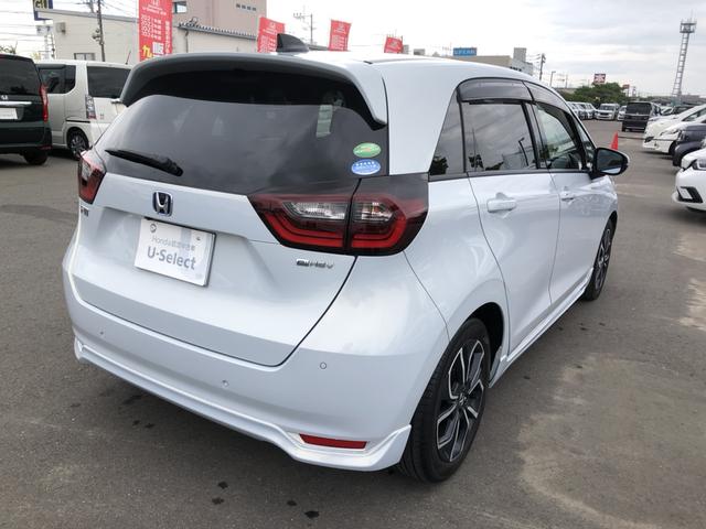 フィット ｅ：ＨＥＶネス　純正ナビ　前後ドラレコ　ＬＥＤ　アルミホイール　禁煙車　ワンオーナー　衝突軽減　Ｒカメ　パーキングセンサー　サイドカーテンエアバック　地デジ　ＵＳＢ　オートエアコン　ＤＶＤ　スマキー　エアバッグ（40枚目）