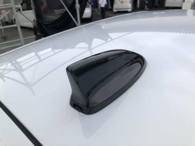 フィット ｅ：ＨＥＶネス　純正ナビ　前後ドラレコ　ＬＥＤ　アルミホイール　禁煙車　ワンオーナー　衝突軽減　Ｒカメ　パーキングセンサー　サイドカーテンエアバック　地デジ　ＵＳＢ　オートエアコン　ＤＶＤ　スマキー　エアバッグ（43枚目）