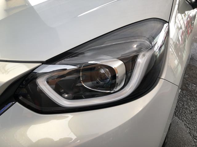 フィット ｅ：ＨＥＶネス　純正ナビ　前後ドラレコ　ＬＥＤ　アルミホイール　禁煙車　ワンオーナー　衝突軽減　Ｒカメ　パーキングセンサー　サイドカーテンエアバック　地デジ　ＵＳＢ　オートエアコン　ＤＶＤ　スマキー　エアバッグ（45枚目）