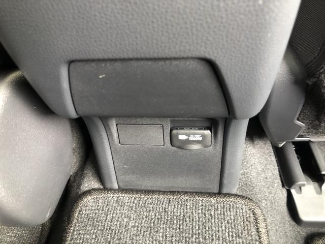 プリウス Ｇ　レンタカーアップ　純正ナビ　ＥＴＣ　ドラレコ　アルミホイール　ＬＥＤ　クルーズコントロール　禁煙車　ナビ・ＴＶ　衝突被害軽減ブレーキ　アイドルストップ　シートヒータ　フルセグＴＶ　コーナーセンサー（64枚目）