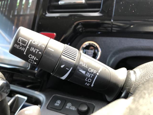 ステップワゴンスパーダ スパーダホンダセンシング　純正ナビ　ＥＴＣ　両側電動スライドドア　三列シート　ＬＥＤ　アルミホイール　ワンオーナー　禁煙車　助手席エアバッグ　ワンオーナ－　Ｗパワスラ　記録簿有　リアオートエアコン　地デジ　オートエアコン（54枚目）
