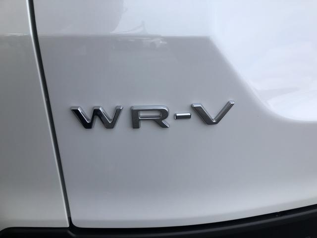 ＷＲ－Ｖ Ｚ＋　レンタカーアップ　純正ナビ　ＥＴＣ　ドラレコ　ＬＥＤ　アルミホイール　クリソナ　追突軽減ブレーキ　フルセグテレビ　サイドエアバッグ　禁煙　ＵＳＢ　盗難防止システム　運転席エアバッグ　Ｂカメラ　クルコン（48枚目）