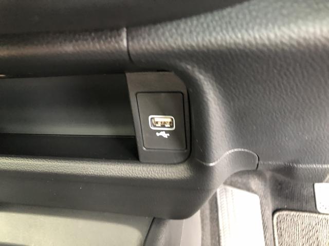 ＷＲ－Ｖ Ｚ＋　レンタカーアップ　純正ナビ　ＥＴＣ　ドラレコ　ＬＥＤ　アルミホイール　クリソナ　追突軽減ブレーキ　フルセグテレビ　サイドエアバッグ　禁煙　ＵＳＢ　盗難防止システム　運転席エアバッグ　Ｂカメラ　クルコン（62枚目）