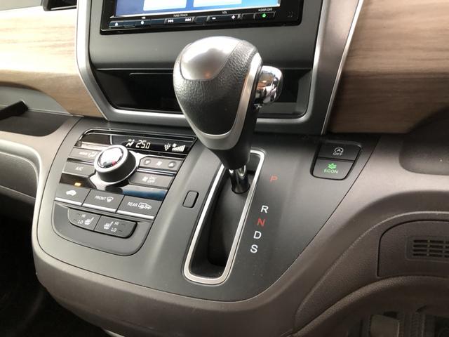 フリード＋ Ｇ・ホンダセンシング　純正ナビ　ＥＴＣ　前後ドラレコ　両側電動スライド　シートヒーター　クルーズコントロール　禁煙車　ワンオーナー　プリクラッシュ　Ｂモニター　両側オートスライドドア　パワーウインド　スマートキー　ＰＳ（10枚目）