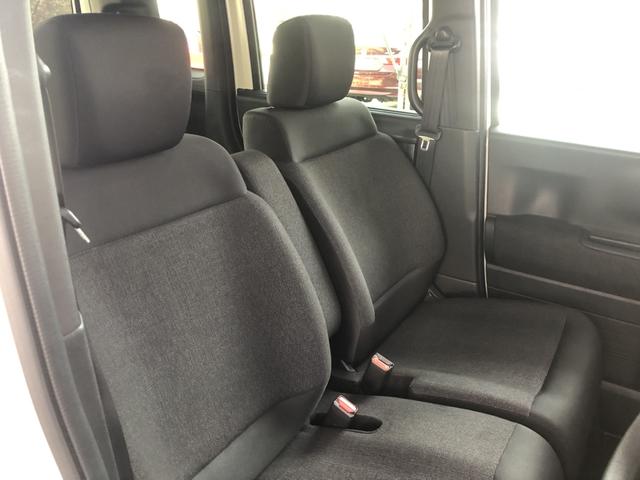 Ｎ－ＢＯＸカスタム ベースグレード　レンタカーアップ　純正ナビ　ＥＴＣ　ドラレコ　片側電動スライド　禁煙車　ＵＳＢ接続　ＣＭＢＳ　Ｄレコ　ベンチシート　オートエアコン　スマートキ　ＬＥＤ　盗難防止装置　クルコン　バックカメラ　エアバッグ（4枚目）