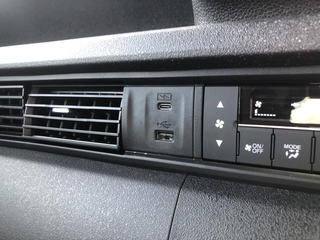 Ｎ－ＢＯＸカスタム ベースグレード　レンタカーアップ　純正ナビ　ＥＴＣ　ドラレコ　片側電動スライド　禁煙車　ＵＳＢ接続　ＣＭＢＳ　Ｄレコ　ベンチシート　オートエアコン　スマートキ　ＬＥＤ　盗難防止装置　クルコン　バックカメラ　エアバッグ（15枚目）