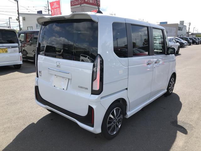 Ｎ－ＢＯＸカスタム ベースグレード　レンタカーアップ　純正ナビ　ＥＴＣ　ドラレコ　片側電動スライド　禁煙車　ＵＳＢ接続　ＣＭＢＳ　Ｄレコ　ベンチシート　オートエアコン　スマートキ　ＬＥＤ　盗難防止装置　クルコン　バックカメラ　エアバッグ（41枚目）