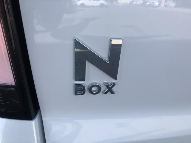 Ｎ－ＢＯＸカスタム ベースグレード　レンタカーアップ　純正ナビ　ＥＴＣ　ドラレコ　片側電動スライド　禁煙車　ＵＳＢ接続　ＣＭＢＳ　Ｄレコ　ベンチシート　オートエアコン　スマートキ　ＬＥＤ　盗難防止装置　クルコン　バックカメラ　エアバッグ（52枚目）