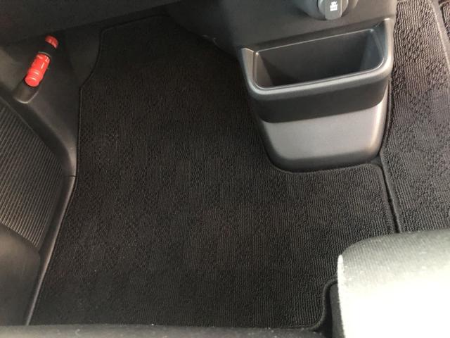 Ｎ－ＢＯＸカスタム ベースグレード　レンタカーアップ　純正ナビ　ＥＴＣ　ドラレコ　片側電動スライド　禁煙車　ＵＳＢ接続　ＣＭＢＳ　Ｄレコ　ベンチシート　オートエアコン　スマートキ　ＬＥＤ　盗難防止装置　クルコン　バックカメラ　エアバッグ（68枚目）