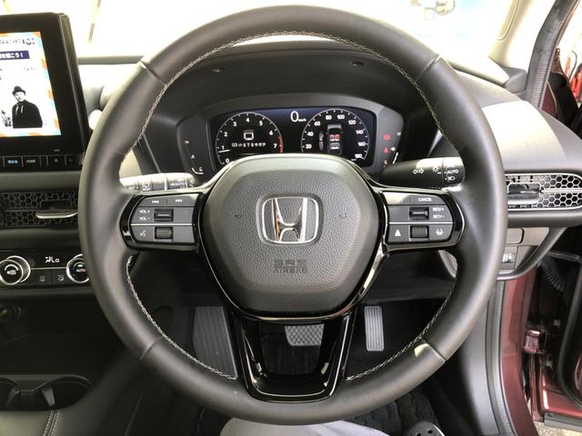 ＺＲ－Ｖ Ｘ　レンタカーアップ　純正ナビ　ドラレコ　ＥＴＣ　クルーズコントロール　ＬＥＤ　電動リアゲート　禁煙車　クリアランスソナー　地デジ　Ｂカメ　ＥＳＣ　サイドカーテンエアバック　エアコン　整備記録簿　ＵＳＢ（11枚目）
