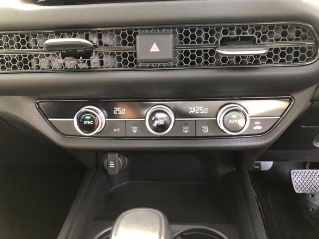 ＺＲ－Ｖ Ｘ　レンタカーアップ　純正ナビ　ドラレコ　ＥＴＣ　クルーズコントロール　ＬＥＤ　電動リアゲート　禁煙車　クリアランスソナー　地デジ　Ｂカメ　ＥＳＣ　サイドカーテンエアバック　エアコン　整備記録簿　ＵＳＢ（13枚目）