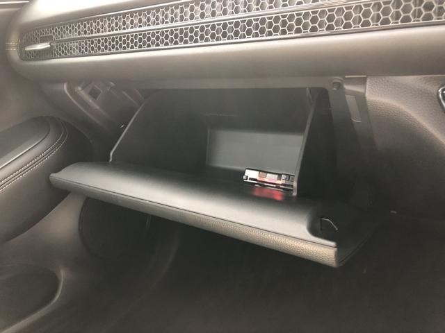 ＺＲ－Ｖ Ｘ　レンタカーアップ　純正ナビ　ドラレコ　ＥＴＣ　クルーズコントロール　ＬＥＤ　電動リアゲート　禁煙車　クリアランスソナー　地デジ　Ｂカメ　ＥＳＣ　サイドカーテンエアバック　エアコン　整備記録簿　ＵＳＢ（20枚目）