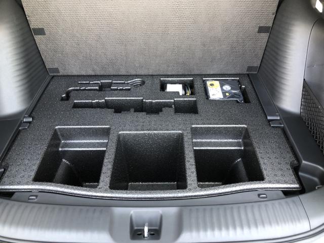 ＺＲ－Ｖ Ｘ　レンタカーアップ　純正ナビ　ドラレコ　ＥＴＣ　クルーズコントロール　ＬＥＤ　電動リアゲート　禁煙車　クリアランスソナー　地デジ　Ｂカメ　ＥＳＣ　サイドカーテンエアバック　エアコン　整備記録簿　ＵＳＢ（31枚目）