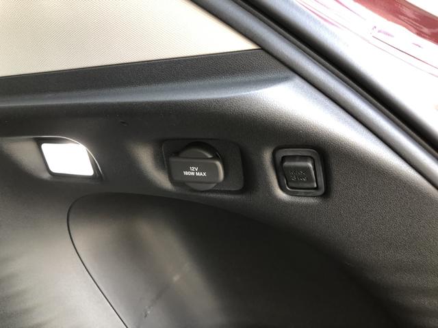ＺＲ－Ｖ Ｘ　レンタカーアップ　純正ナビ　ドラレコ　ＥＴＣ　クルーズコントロール　ＬＥＤ　電動リアゲート　禁煙車　クリアランスソナー　地デジ　Ｂカメ　ＥＳＣ　サイドカーテンエアバック　エアコン　整備記録簿　ＵＳＢ（32枚目）