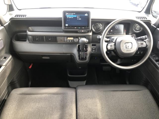 Ｎ－ＢＯＸカスタム ベースグレード　レンタカーアップ　純正ナビ　ＥＴＣ　ドラレコ　両側電動ドア　ＬＥＤ　Ｗ電動ドア　ＵＳＢ接続　ＣＭＢＳ　Ｄレコ　禁煙　ベンチシート　オートエアコン　スマートキ　盗難防止装置　クルコン　バックカメラ（4枚目）