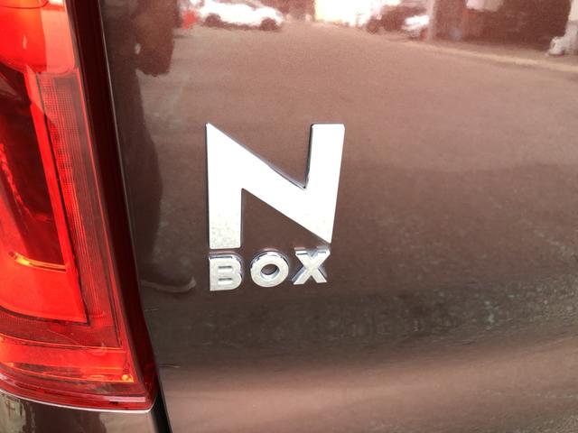 Ｎ－ＢＯＸ Ｇホンダセンシング　禁煙車　純正ナビ　ＥＴＣ　ＬＥＤ　ホンダセンシング　盗難防止システム　スマキー　横滑り防止　記録簿　ＵＳＢ　パワーウィンドウ　ＡＡＣ　ベンチシート　クルコン　オートライト　両スラ　両席エアバック　ＰＳ（46枚目）