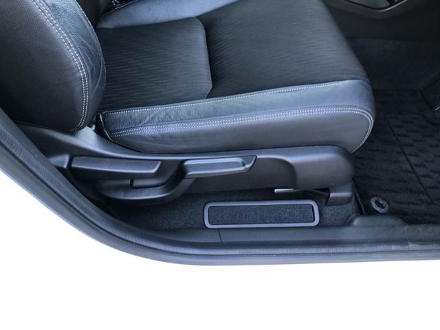 ヴェゼル ハイブリッドＺ・ホンダセンシング　純正ナビ　ＥＴＣ　前後ドラレコ　シートヒーター　クルーズコントロール　アルミホイール　ＬＥＤ　ワンオーナー　禁煙車　レーダーサポート　１オーナ－　ＤＶＤ再生機能　整備記録簿　横滑り防止システム　フルセ（62枚目）