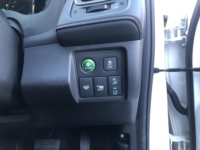 ヴェゼル ハイブリッドＺ・ホンダセンシング　純正ナビ　ＥＴＣ　前後ドラレコ　シートヒーター　クルーズコントロール　アルミホイール　ＬＥＤ　ワンオーナー　禁煙車　レーダーサポート　１オーナ－　ＤＶＤ再生機能　整備記録簿　横滑り防止システム　フルセ（68枚目）