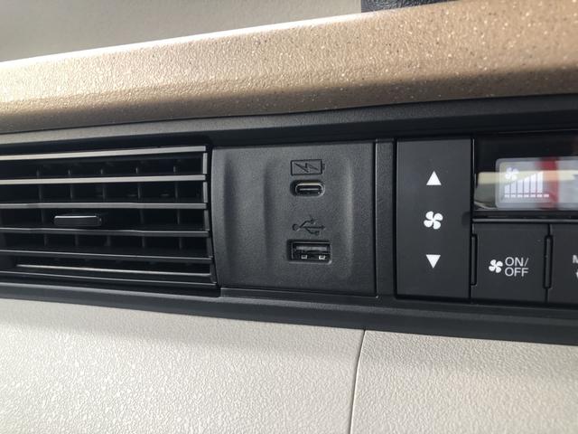 Ｎ－ＢＯＸ ベースグレード　レンタカーアップ　純正ナビ　ドラレコ　ＥＴＣ　片側電動スライド　クルーズコントロール　禁煙車　衝突軽減システム　スマートキ－　カーテンエアバック　イモビライザー　ＥＣＯモード　横滑り防止　キーフリー（17枚目）