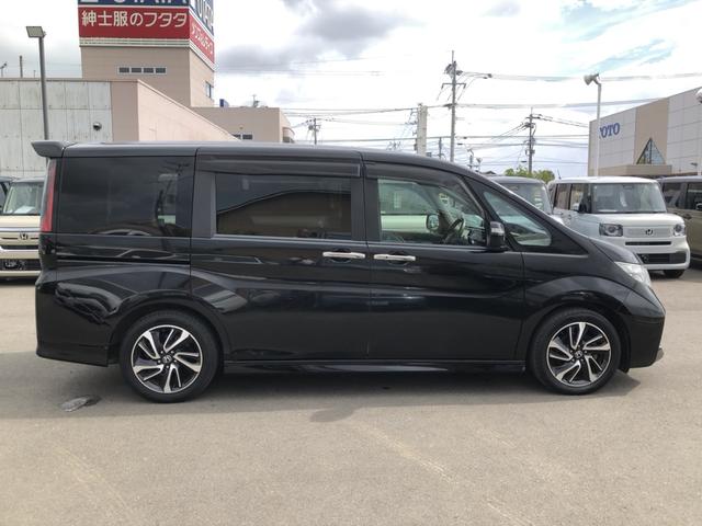 ステップワゴンスパーダ スパーダ・クールスピリットホンダセンシング　純正ナビ　リア席モニター　ＥＴＣ　両側電動ドア　ＬＥＤ　アルミホイール　サイドエアバック　スマートキ　左右電動スライドドア　バックモニタ　地ＴＶ　ナビ＆ＴＶ　三列シート　ＵＳＢ　助手席エアバッグ　禁煙（37枚目）