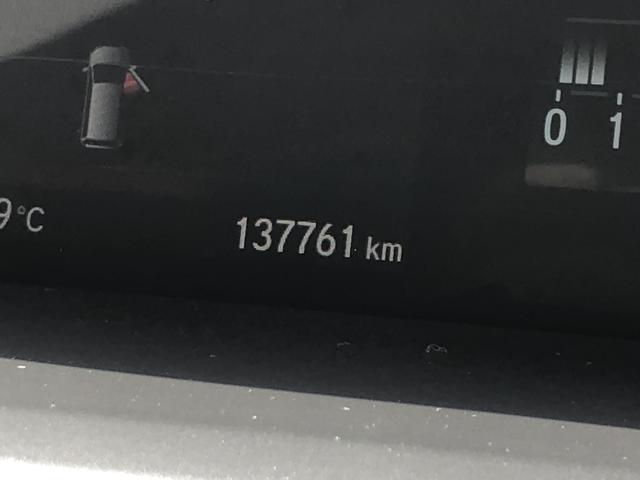 ステップワゴンスパーダ スパーダ・クールスピリットホンダセンシング　純正ナビ　リア席モニター　ＥＴＣ　両側電動ドア　ＬＥＤ　アルミホイール　サイドエアバック　スマートキ　左右電動スライドドア　バックモニタ　地ＴＶ　ナビ＆ＴＶ　三列シート　ＵＳＢ　助手席エアバッグ　禁煙（51枚目）