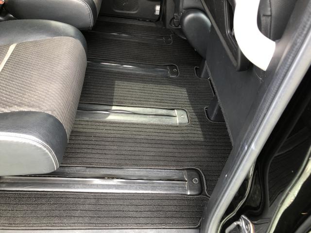 ステップワゴンスパーダ スパーダ・クールスピリットホンダセンシング　純正ナビ　リア席モニター　ＥＴＣ　両側電動ドア　ＬＥＤ　アルミホイール　サイドエアバック　スマートキ　左右電動スライドドア　バックモニタ　地ＴＶ　ナビ＆ＴＶ　三列シート　ＵＳＢ　助手席エアバッグ　禁煙（68枚目）