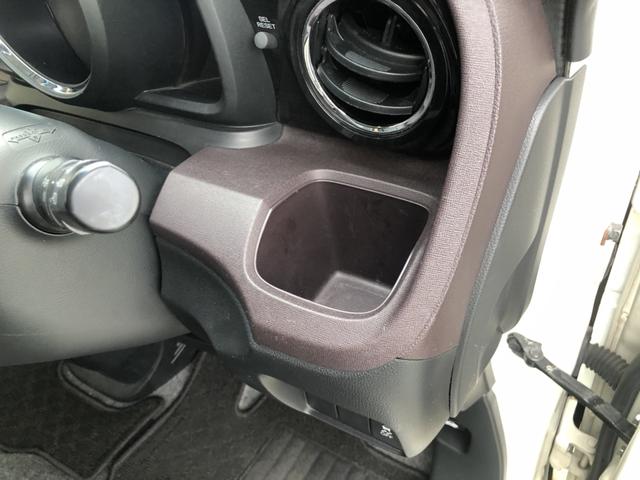 Ｎ－ＯＮＥ プレミアムツアラー・Ｌパッケージ　純正ディスプレイオーディオ　ＥＴＣ　ドラレコ　ディスチャージドランプ　アルミホイール　イモビライザー　ターボエンジン　オートクルーズ　ＶＳＡ　メンテナンスノート　キ－フリ－　ドライブレコーダー　ＡＢＳ（15枚目）