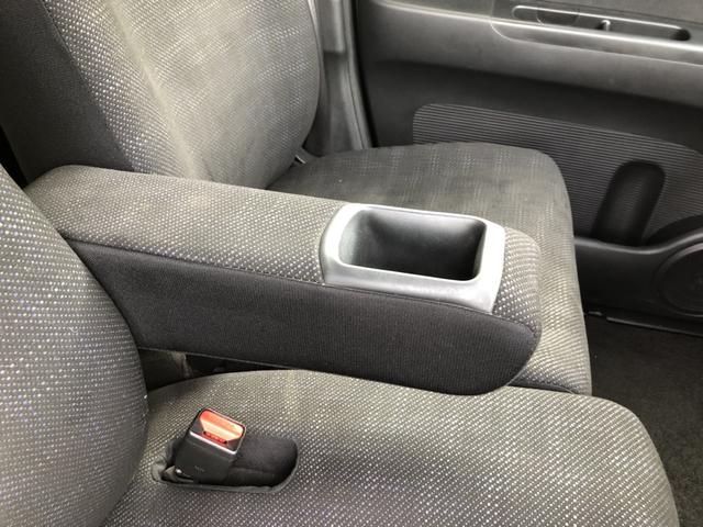 Ｎ－ＢＯＸ Ｇ・Ｌパッケージ　純正ナビ　片側電動スライドドア　ワンオーナー　禁煙車　Ｉ－ＳＴＯＰ　ベンチ席　メンテナンスノート　１オ－ナ－　カラーバックモニター　全席ＰＷ　イモビライザー　ナビテレビ　地ＴＶ　ＡＡＣ　横滑り防止（12枚目）