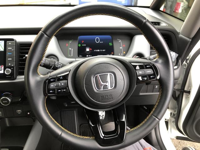 フィット e:HEVRS 純正ナビ 前後ドラレコ クルーズコントロール アルミホイール エアバッグ ナビ&TV パワーウィンドウ 助手席エアバッグ Dレコ フルセグテレビ LEDヘッドランプ セキュリティアラーム 禁煙 USB(9枚目)