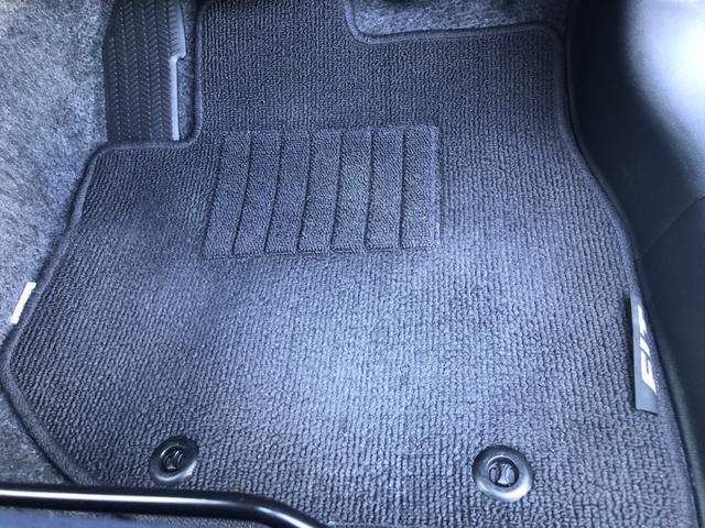 フィット Ｇ　純正ディスプレイオーディオ　バックカメラ　ワンオーナー　禁煙車　運転席助手席エアバッグ　Ｂモニター　キーレスリモコン　盗難防止システム　エアコン　ＡＢＳ　パワーウィンドウ　１オーナー　定期点検記録簿（54枚目）