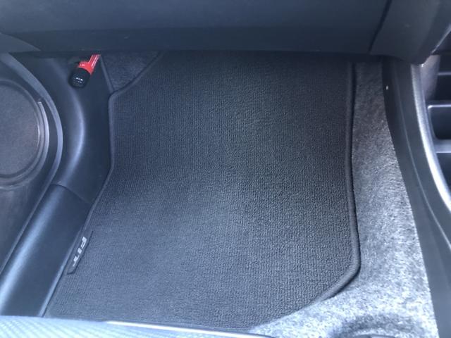 フィット Ｇ　純正ディスプレイオーディオ　バックカメラ　ワンオーナー　禁煙車　運転席助手席エアバッグ　Ｂモニター　キーレスリモコン　盗難防止システム　エアコン　ＡＢＳ　パワーウィンドウ　１オーナー　定期点検記録簿（55枚目）