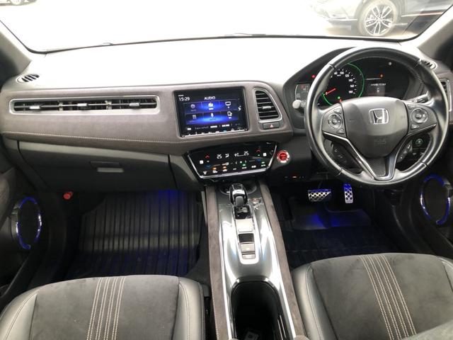 ヴェゼル ハイブリッドＲＳ・ホンダセンシング　純正ナビ　ＥＴＣ　ドラレコ　ＬＥＤ　アルミホイール　シートヒーター　ホンダセンシング　１オ－ナ－　定期点検記録簿　サイドＳＲＳ　Ｒカメ　フルオートエアコン　禁煙　ＵＳＢ接続　両席エアバック　スマキー（2枚目）