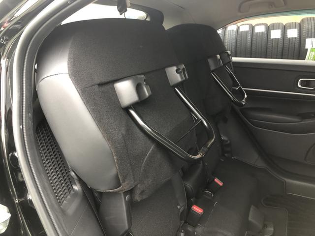 ヴェゼル ｅ：ＨＥＶＺ　純正ナビ　ＥＴＣ　ＬＥＤ　アルミホイール　電動リアゲート　シートヒーター　衝突回避支援ブレーキ機能　１オナ　スマキ　Ｐトランク　フルオートエアコン　エアバッグ　両席エアバック　Ｒカメ　記録簿付　ソナー（29枚目）