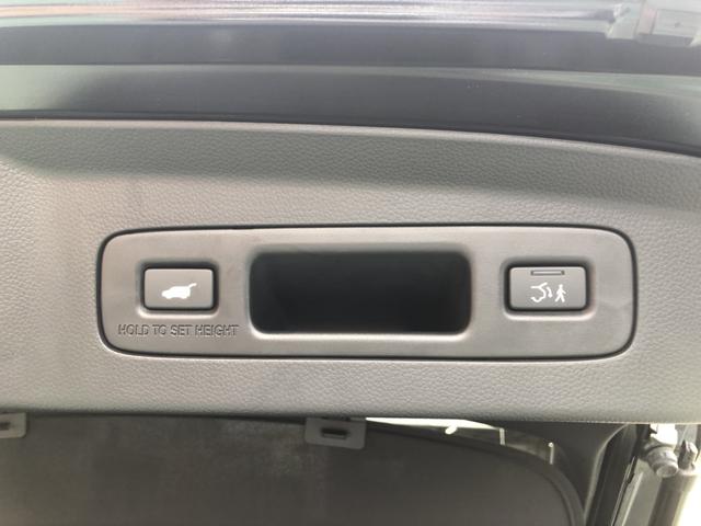 ヴェゼル ｅ：ＨＥＶＺ　純正ナビ　ＥＴＣ　ＬＥＤ　アルミホイール　電動リアゲート　シートヒーター　衝突回避支援ブレーキ機能　１オナ　スマキ　Ｐトランク　フルオートエアコン　エアバッグ　両席エアバック　Ｒカメ　記録簿付　ソナー（31枚目）