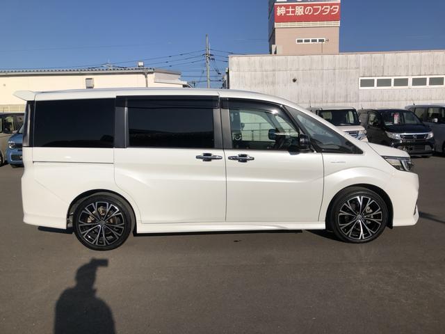 ステップワゴンスパーダ e:HEVスパーダG・EXホンダセンシング 純正ナビ リア席モニター ETC 前後ドラレコ 両側電動ドア LED アルミホイール エアバック Pアシスト 地デジ クルコン サイドエアバッグ シ-トヒ-タ- 衝突軽減システム 1オーナー スマキー(44枚目)