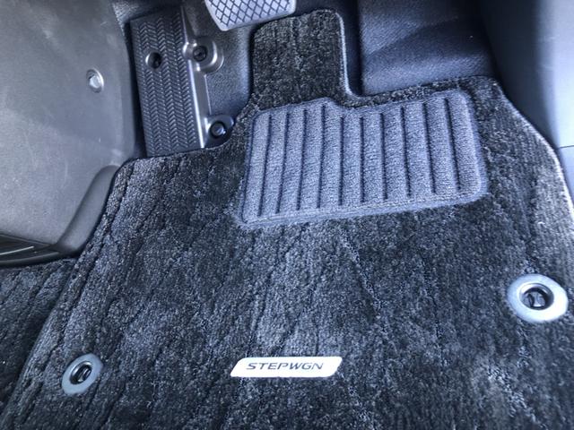 ステップワゴンスパーダ e:HEVスパーダG・EXホンダセンシング 純正ナビ リア席モニター ETC 前後ドラレコ 両側電動ドア LED アルミホイール エアバック Pアシスト 地デジ クルコン サイドエアバッグ シ-トヒ-タ- 衝突軽減システム 1オーナー スマキー(71枚目)