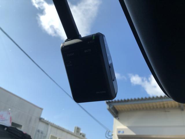 フリード e:HEVクロスター 試乗車アップ 純正ナビ ETC 前後ドラレコ 両側電動ドア LED アルミホイール Sヒーター 衝突軽減ブレーキシステム フルセグ 禁煙車 オートエアコン バックモニター パーキングセンサー キーレス(9枚目)