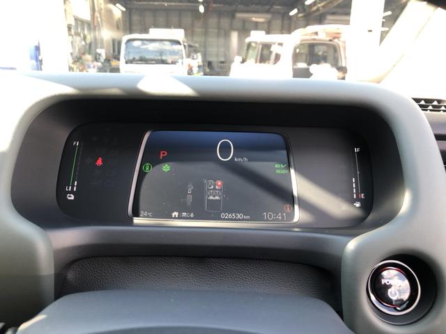 フリード e:HEVクロスター 試乗車アップ 純正ナビ ETC 前後ドラレコ 両側電動ドア LED アルミホイール Sヒーター 衝突軽減ブレーキシステム フルセグ 禁煙車 オートエアコン バックモニター パーキングセンサー キーレス(12枚目)