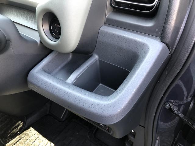 フリード e:HEVクロスター 試乗車アップ 純正ナビ ETC 前後ドラレコ 両側電動ドア LED アルミホイール Sヒーター 衝突軽減ブレーキシステム フルセグ 禁煙車 オートエアコン バックモニター パーキングセンサー キーレス(20枚目)