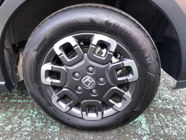 フリード e:HEVクロスター 試乗車アップ 純正ナビ ETC 前後ドラレコ 両側電動ドア LED アルミホイール Sヒーター 衝突軽減ブレーキシステム フルセグ 禁煙車 オートエアコン バックモニター パーキングセンサー キーレス(32枚目)