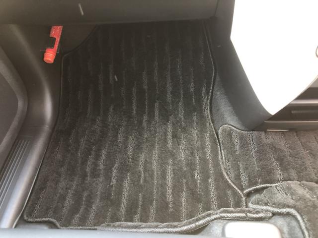 フリード e:HEVクロスター 試乗車アップ 純正ナビ ETC 前後ドラレコ 両側電動ドア LED アルミホイール Sヒーター 衝突軽減ブレーキシステム フルセグ 禁煙車 オートエアコン バックモニター パーキングセンサー キーレス(69枚目)