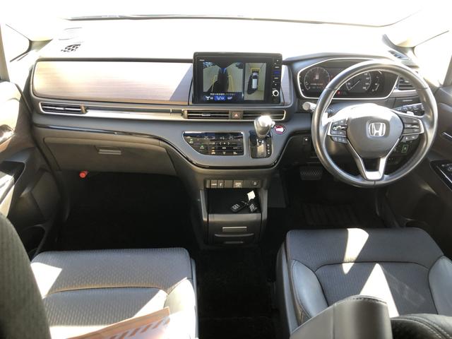 【インパネ全体】手が届きやすく、どなたでも運転しやすいです。シンプルで使いやすい設計になっています！