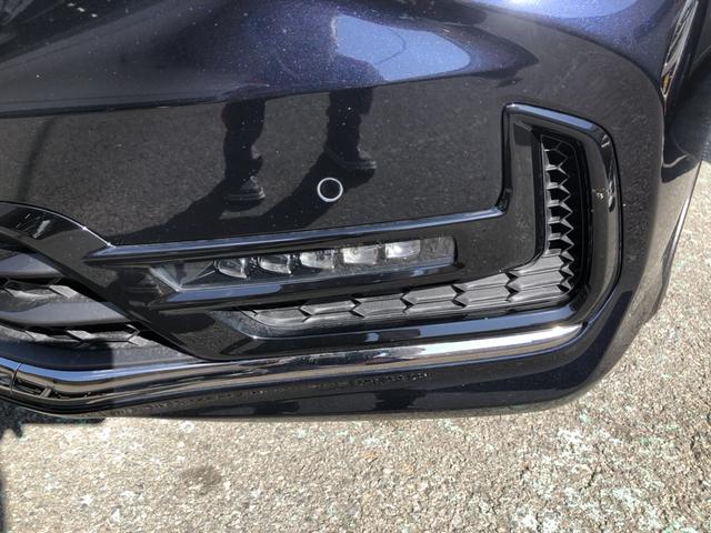 【フォグライト】霧や雪などの悪天候時に、道路の視界を確保するために点灯するフォグライトがついています！