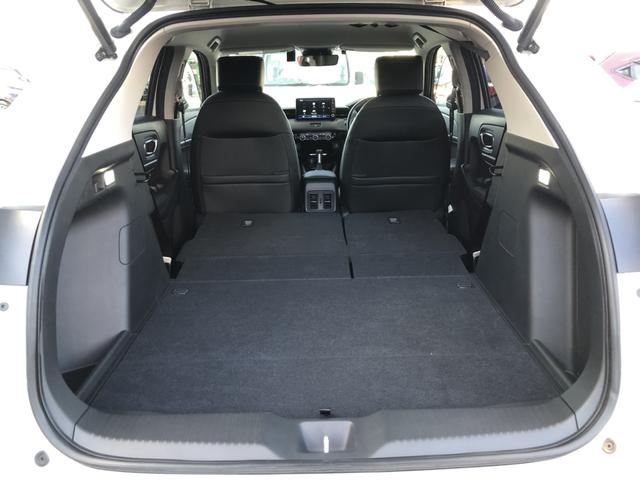 ヴェゼル ｅ：ＨＥＶＺ　試乗車アップ　純正ナビ　ＥＴＣ　前後ドラレコ　ブラインドスポットインフォメーション　ＬＥＤ　アルミホイール　衝突回避支援ブレーキ機能　スマキ　Ｐトランク　フルオートエアコン　Ｄレコ　エアバッグ　Ｒカメ（34枚目）