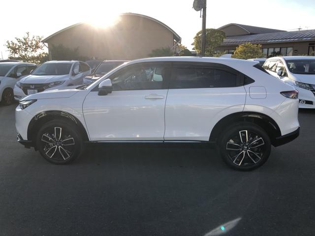 ヴェゼル ｅ：ＨＥＶＺ　試乗車アップ　純正ナビ　ＥＴＣ　前後ドラレコ　ブラインドスポットインフォメーション　ＬＥＤ　アルミホイール　衝突回避支援ブレーキ機能　スマキ　Ｐトランク　フルオートエアコン　Ｄレコ　エアバッグ　Ｒカメ（47枚目）