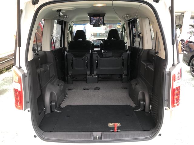 【トランクルーム】荷物も乗せやすく、使いやすいです！セカンドシートを倒せばさらに広い空間に♪