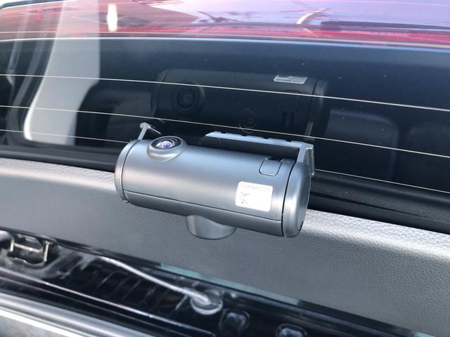 ヴェゼル ｅ：ＨＥＶＸ・ＨｕＮＴパッケージ　試乗車アップ　純正ナビ　ＥＴＣ　前後ドラレコ　ＬＥＤ　アルミホイール　盗難防止システム　地デジフルセグ　サイドエアバッグ　Ｂカメラ　クリアランスソナー　横滑り防止機能　スマートキー　禁煙　オートライト（10枚目）