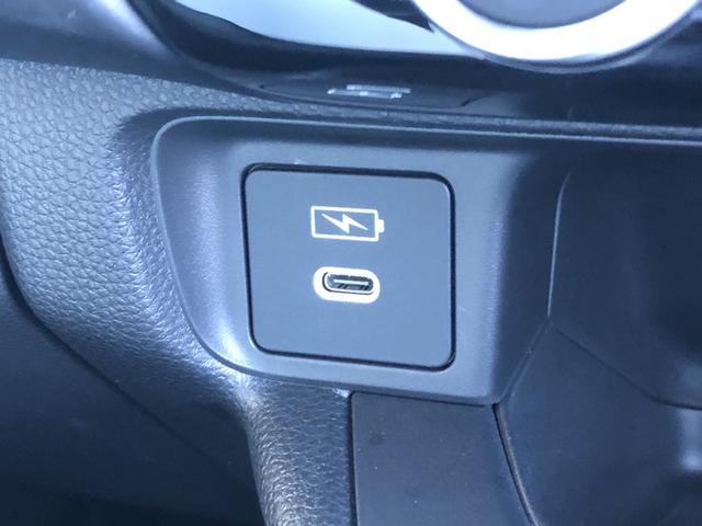 ヴェゼル ｅ：ＨＥＶＸ・ＨｕＮＴパッケージ　試乗車アップ　純正ナビ　ＥＴＣ　前後ドラレコ　ＬＥＤ　アルミホイール　盗難防止システム　地デジフルセグ　サイドエアバッグ　Ｂカメラ　クリアランスソナー　横滑り防止機能　スマートキー　禁煙　オートライト（16枚目）